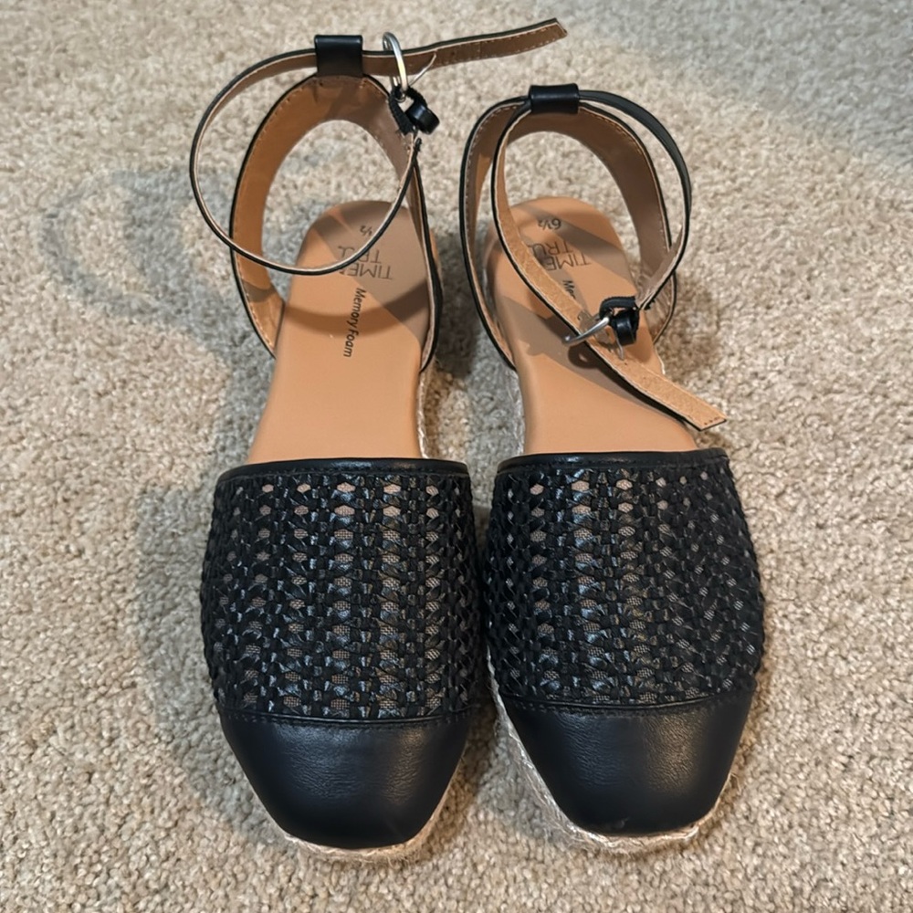 Black Shoes